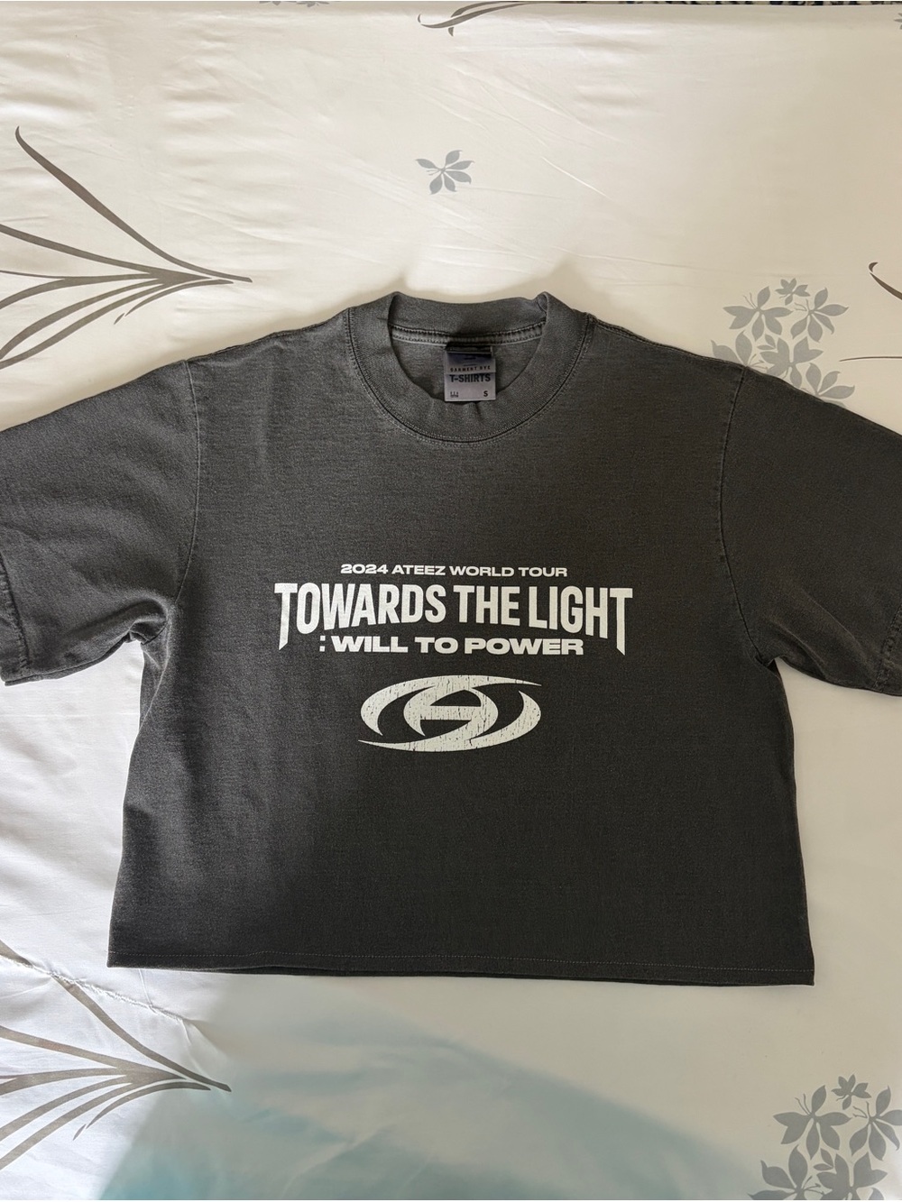 Ateez 2024 'Towards The Light' Tour T-Shirt Merch (altered to be cropped)